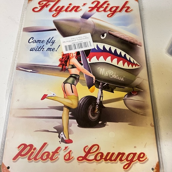 Wall decor - Picture 1 of 2